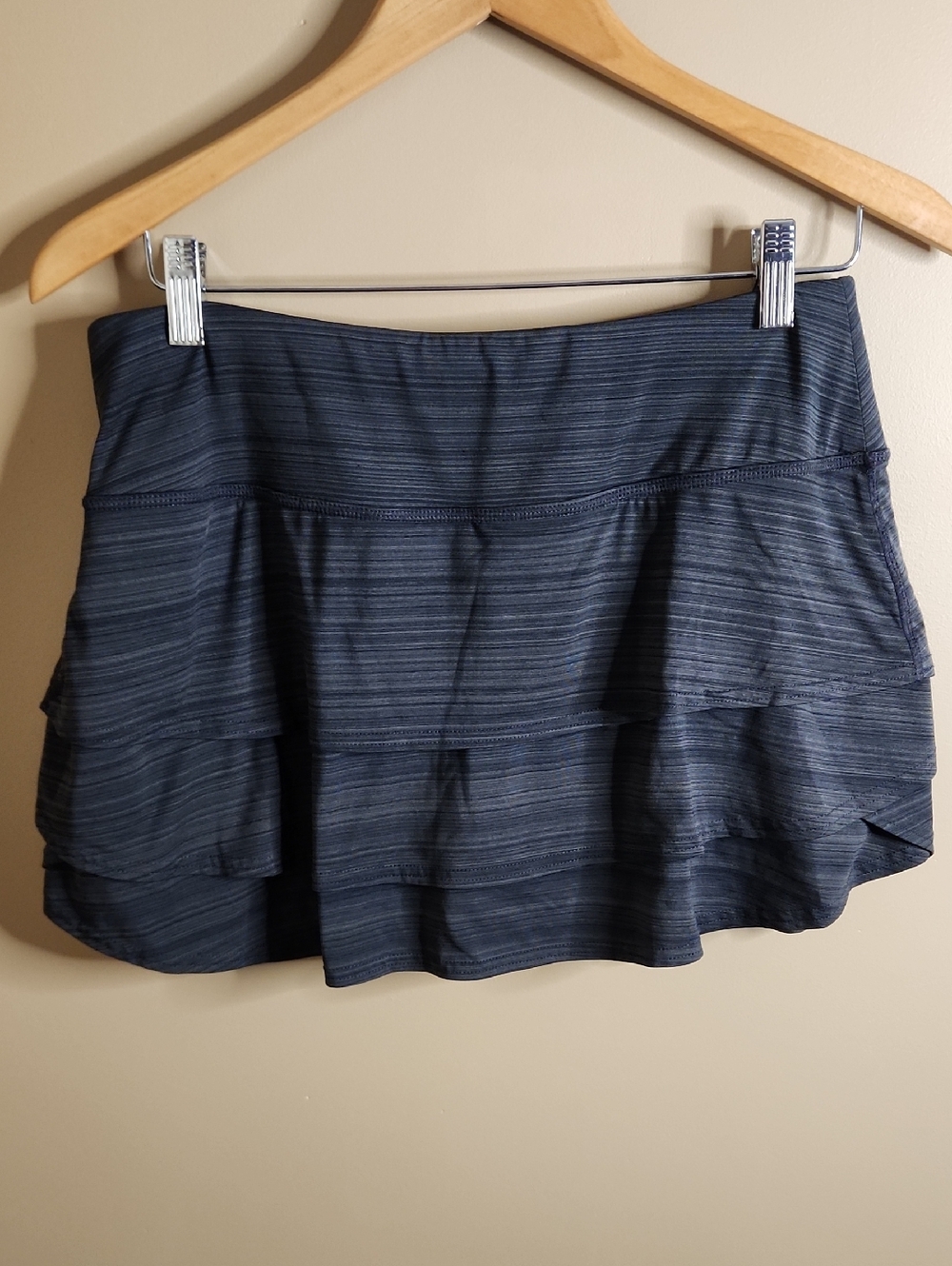 Athleta Track Stripe Swagger Skort In Blue/Grey. Size M. #983302